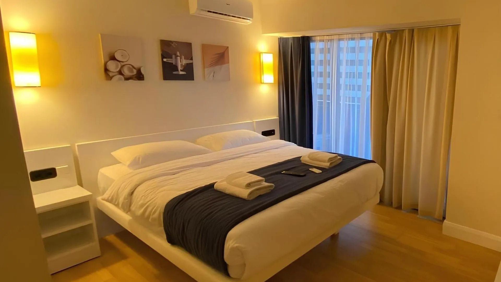 Orbi City Black Sea View Apartment Batumi